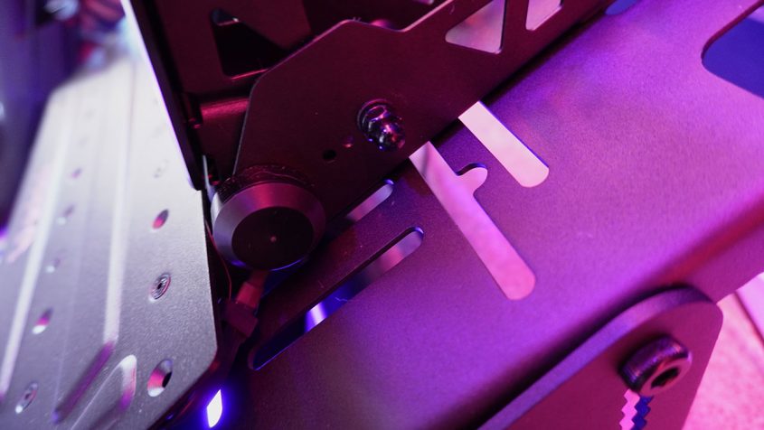 TR8 Pro Pedal Mounting