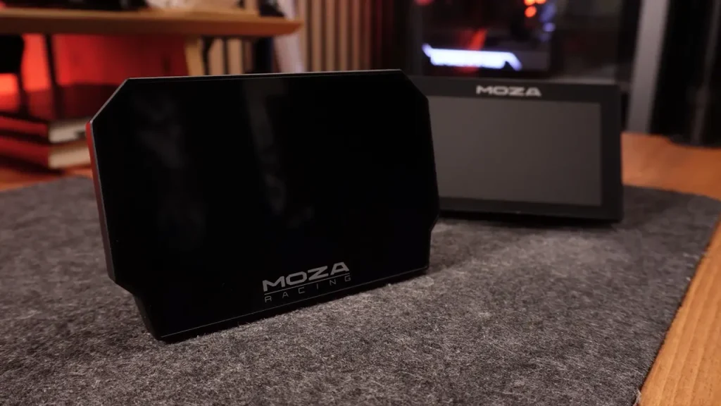 MOZA CM vs CM2 Dash Comparison