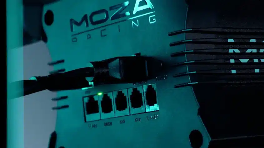 MOZA R12 Connection ports